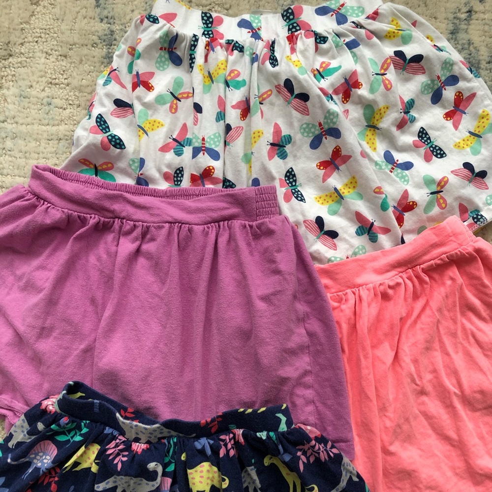 Lot of 4 Carters Scooter Skirts - Size 7